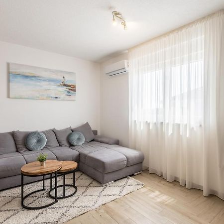 Apartment Vigo Каштела Экстерьер фото